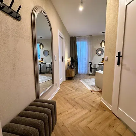 Apartamentysnu, Przy Bulwarach 10 Apartment